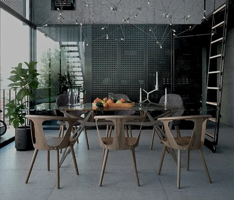 Cam masa, ahşap sandalyeler ve meyvelerden oluşan bir merkez parçası bulunan modern yemek alanı. Uzun bir bitki, büyük bir pencerenin dışarıdaki merdiveni ortaya çıkardığı şık iç mimar tasarım'ı tamamlıyor. Benzersiz tavan lambası armatürü çağdaş villa ambiyansına katkıda bulunuyor.